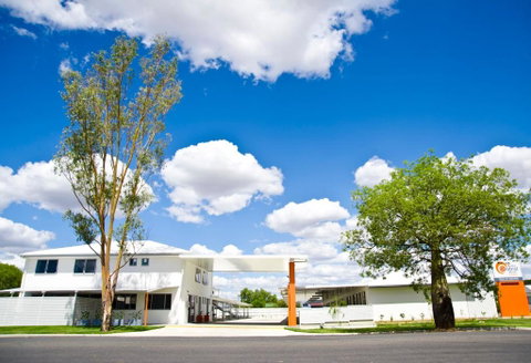 Roma Central Motel - Accommodation Gladstone 0