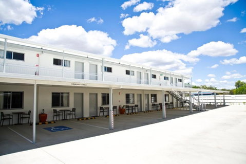 Roma Central Motel - Accommodation Gladstone 2