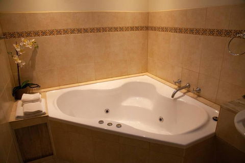 Rose Cottage Yarra Glen - Accommodation Gladstone 3