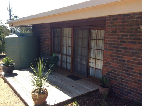 Rose Cottage - Accommodation Gladstone 3