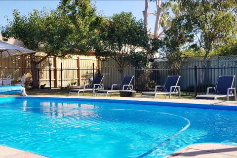 ROSEBUD SEA CENTRAL - Accommodation Gladstone 1