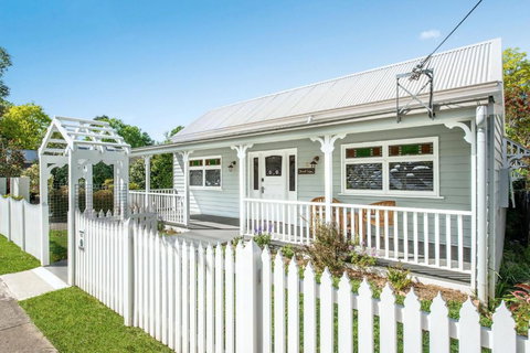 Rosemill Cottage - Mobility Friendly Accommodation Never Looked Better! - Accommodation Gladstone 0