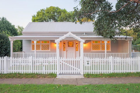 Rosemill Cottage - Mobility Friendly Accommodation Never Looked Better! - Accommodation Gladstone 3