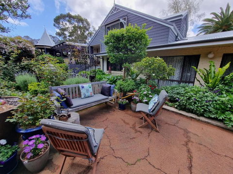 Rosewood Guesthouse - Accommodation Gladstone 3