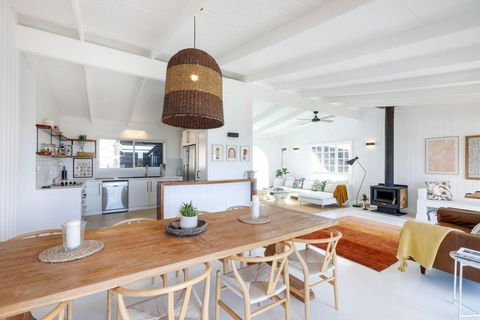 Rosewood House - Accommodation Gladstone 3