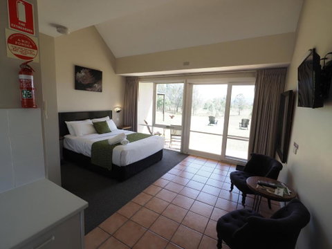 Rothbury Downs - Accommodation Gladstone 1