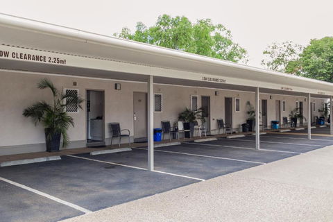 Route 66 Motor Inn - Accommodation Gladstone 2