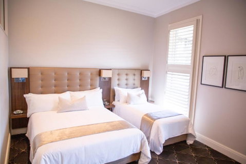 Royal Hotel Randwick - Accommodation Gladstone 0