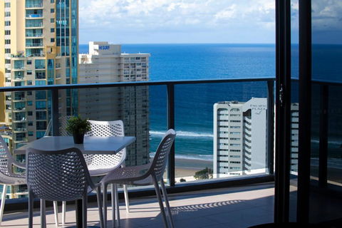 Ruby Apartments - Self Contained, Privately Managed Apartments - Accommodation Gladstone 0