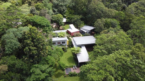 Runawaytomaleny - Accommodation Gladstone 1