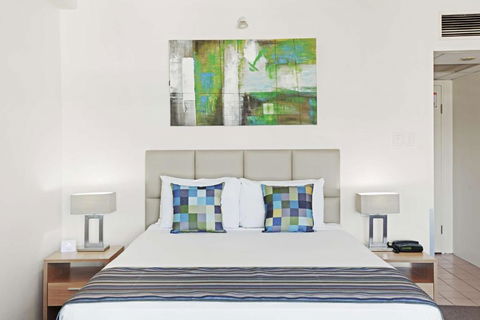 Rydges Esplanade Resort Cairns - Accommodation Gladstone 0