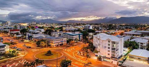 Rydges Esplanade Resort Cairns - Accommodation Gladstone 2