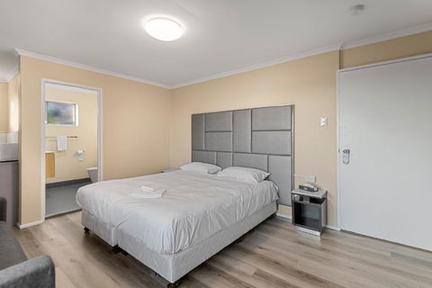 S1 Motel - Accommodation Gladstone 2