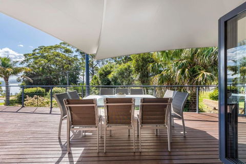 Sails On Bannister - Accommodation Gladstone 3