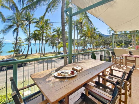 Sails On Horseshoe Apartment 4 - Accommodation Gladstone 0