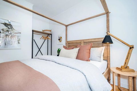 Salt At Arlo Refined Luxury In Glenelg - Accommodation Gladstone 2