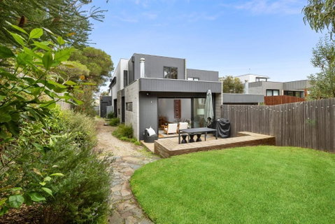 Salt On Walker - Accommodation Gladstone 0