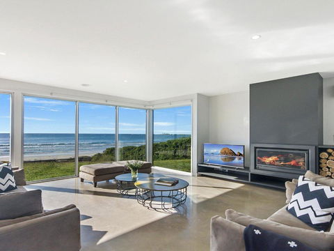Saltwater Lodge - Accommodation Gladstone 0