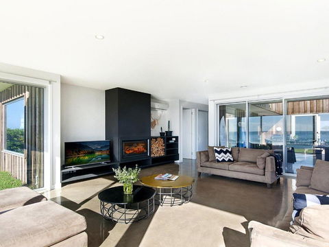 Saltwater Retreat - Accommodation Gladstone 3