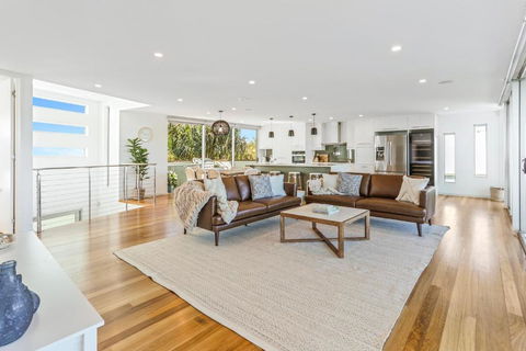 Saltwater, Sunrise Beach - Accommodation Gladstone 2