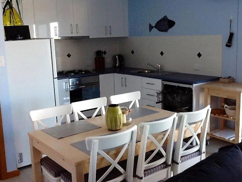 Salty Air Apartments Kingscote Kangaroo Island - Accommodation Gladstone 1