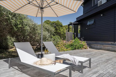 Salty Breeze - Accommodation Gladstone 3