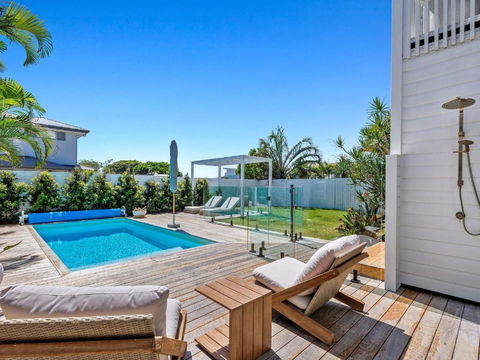 Salty Haven - Accommodation Gladstone 3