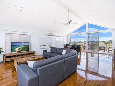 Saltys - Accommodation Gladstone 3