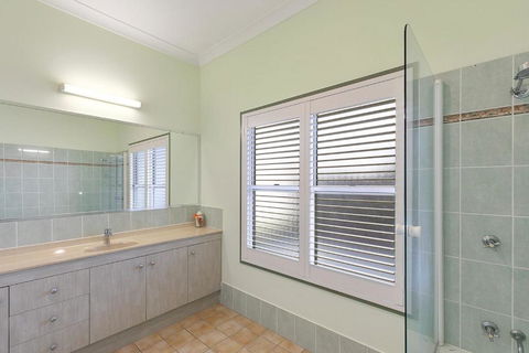 Samarinda Green - Accommodation Gladstone 1