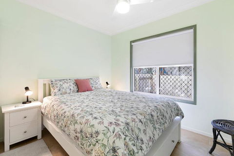 Samarinda Green - Accommodation Gladstone 0