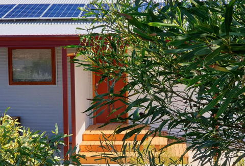 Samphire: Coorong Accommodation - Accommodation Gladstone 0