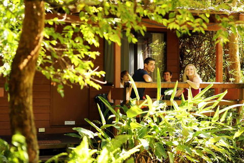 Samurai Beach Bungalows - Port Stephens YHA - Accommodation Gladstone 0