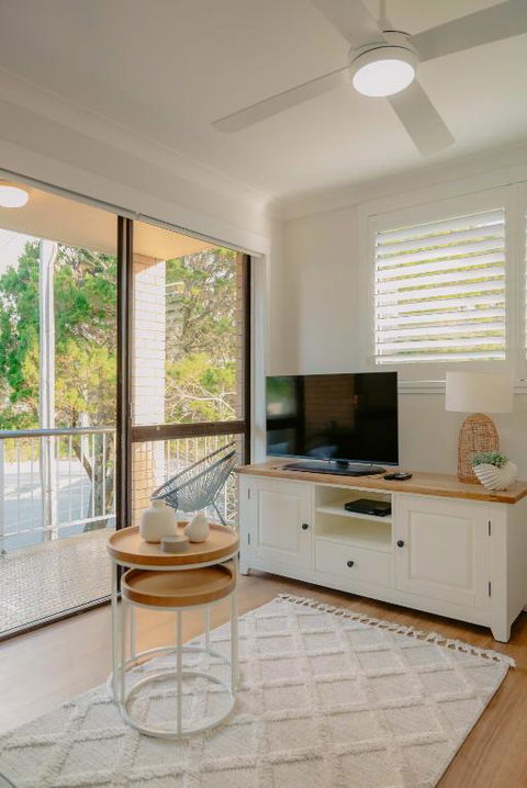 Sanctuary Court Unit 4 - Accommodation Gladstone 1