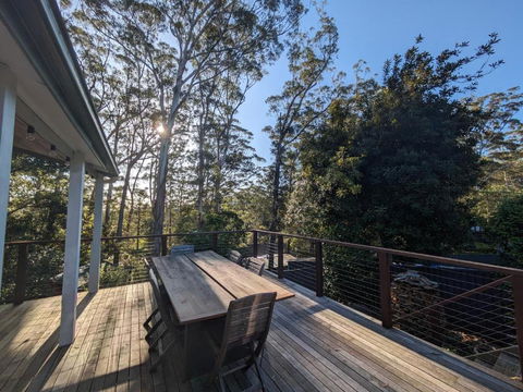 Sanctuary Retreat - Accommodation Gladstone 0