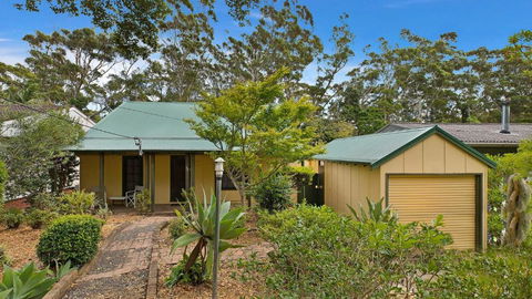 Sanctuary Retreat - Accommodation Gladstone 1