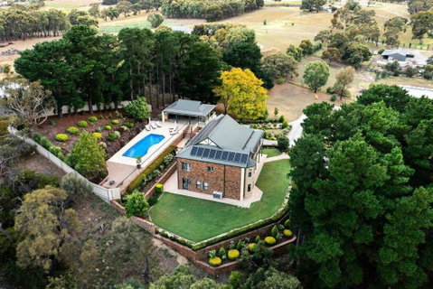 Sand Road Estate - Accommodation Gladstone 2