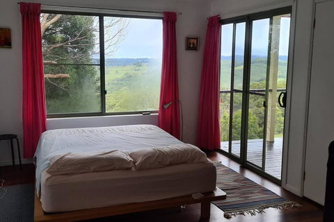 Sanctuary In Luscious Green Hills Of Coorabell - Accommodation Gladstone 3