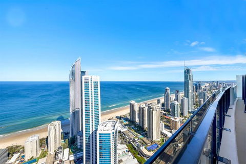 Sealuxe Seaview Suites - Surfers Paradise - Accommodation Gladstone 0