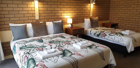 Sandpipers @ Millicent - Accommodation Gladstone 2