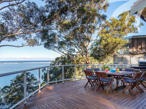 Sandbar View - Accommodation Gladstone 0