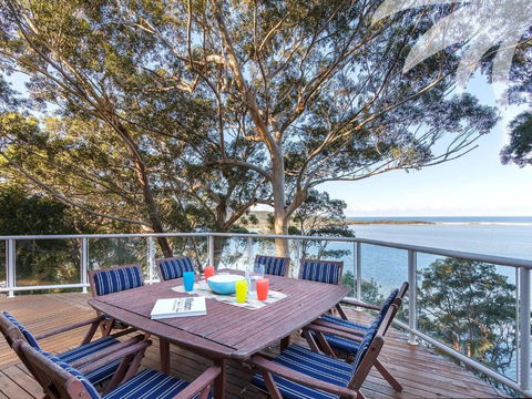 Sandbar View - Accommodation Gladstone 1