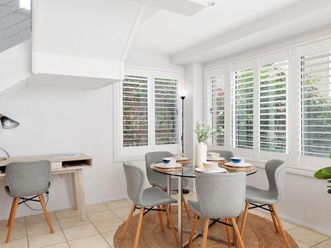 Sandcastle Shores - Accommodation Gladstone 2