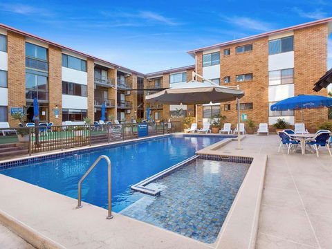 Sandcastles Holiday Apartments - Accommodation Gladstone 0