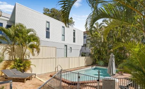Sanderling Miami - Hosted By Burleigh Letting - Accommodation Gladstone 1