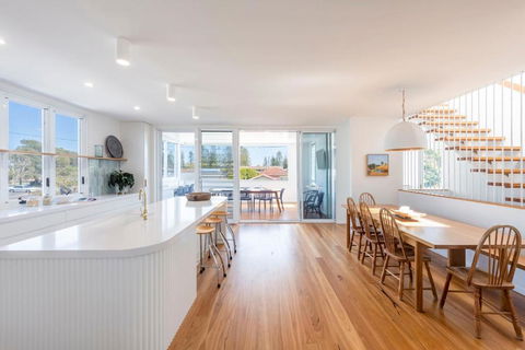 Sandhurst - Oceanstays - Accommodation Gladstone 0