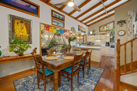 Sandalwood - Accommodation Gladstone 3