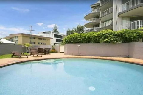 Sandown - Hosted By Burleigh Letting - Accommodation Gladstone 0