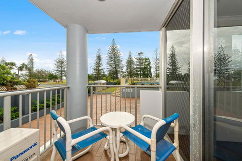 Sandpiper Broadbeach - Accommodation Gladstone 2