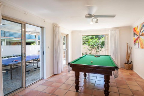 Sandrift One - Oceanstays - Accommodation Gladstone 3