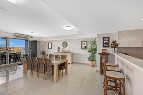 Sandy Cove Apartment The Entrance 48a - Accommodation Gladstone 2